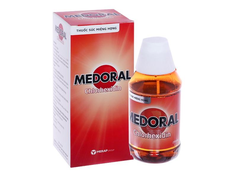 Dung dịch súc miệng Medoral điều trị và ngăn ngừa viêm họng, viêm amidan (250ml)